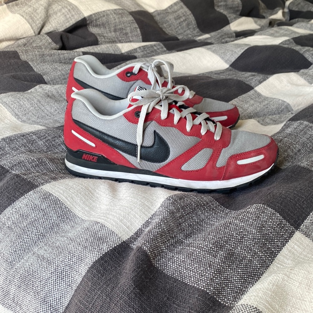MENS NIKE AIR WAFFLE 10M